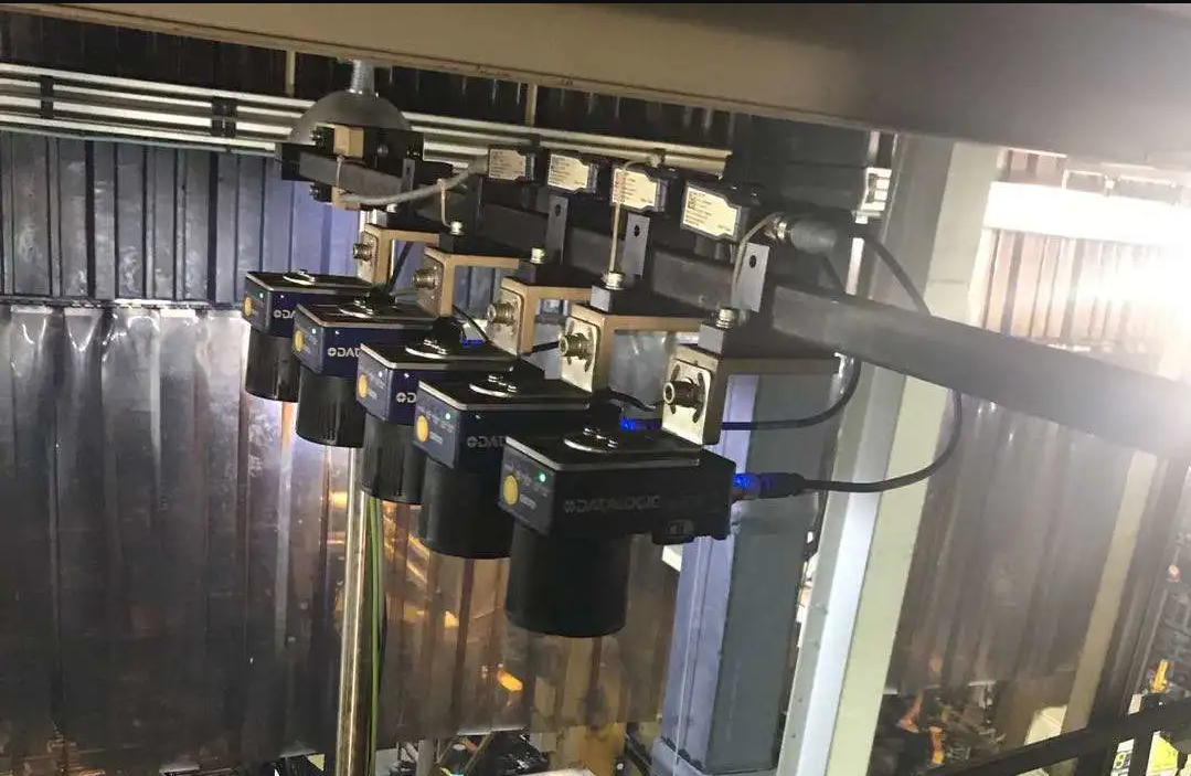 Datalogic得利捷Matrix 410N读码器，高效检测汽车部件